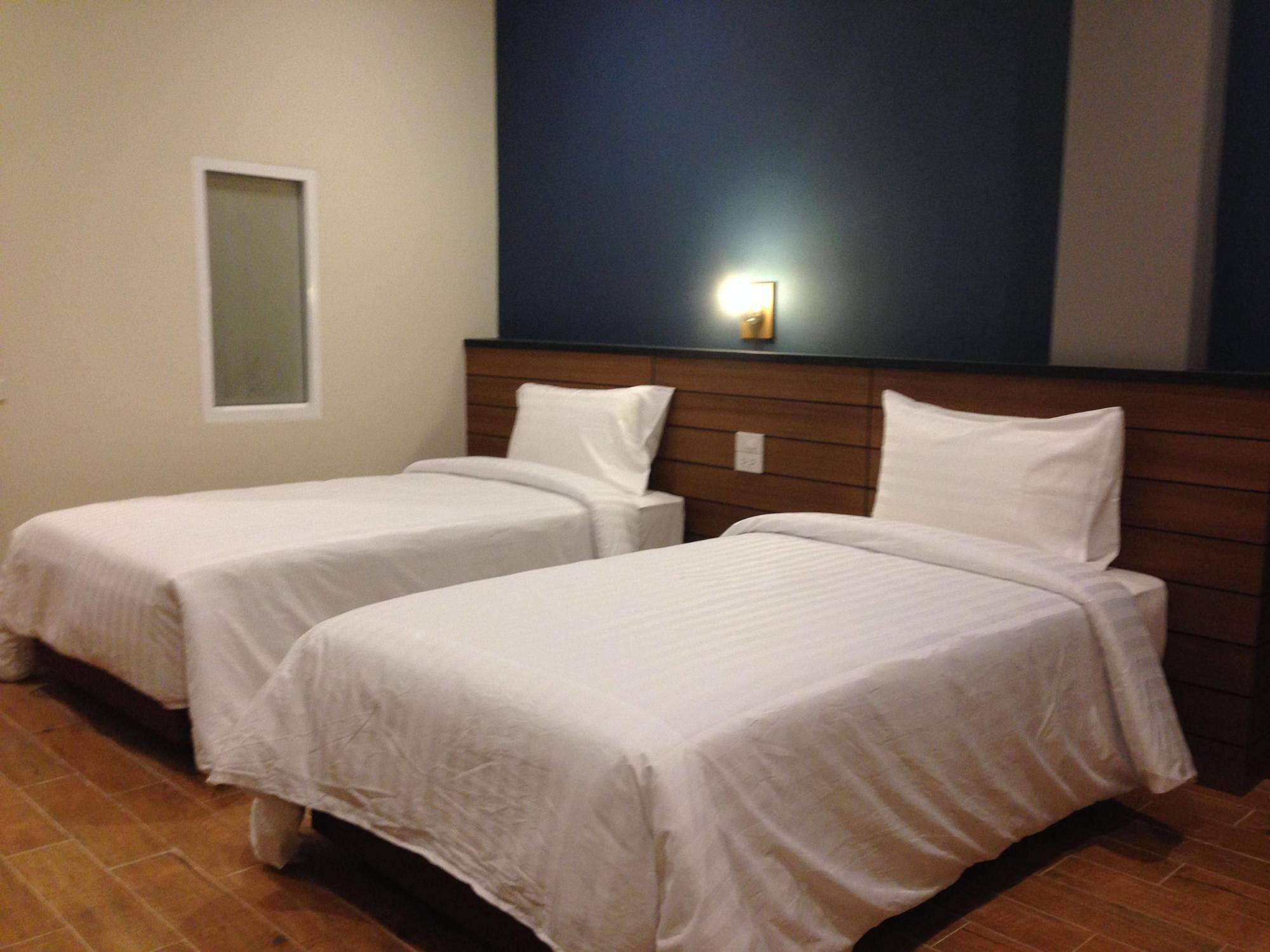 Bird Day Boutique Hotel Mukdahan Esterno foto