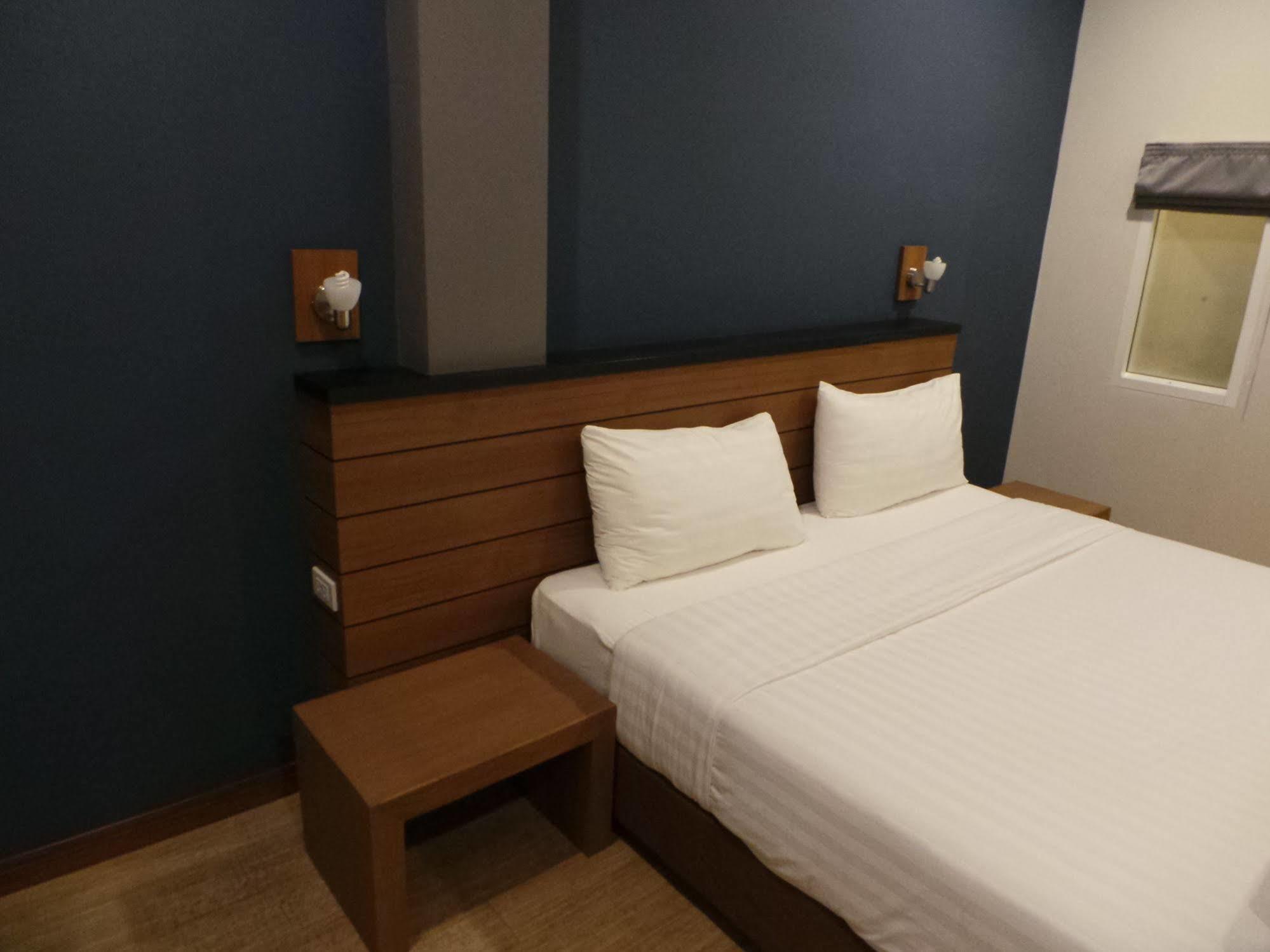 Bird Day Boutique Hotel Mukdahan Esterno foto